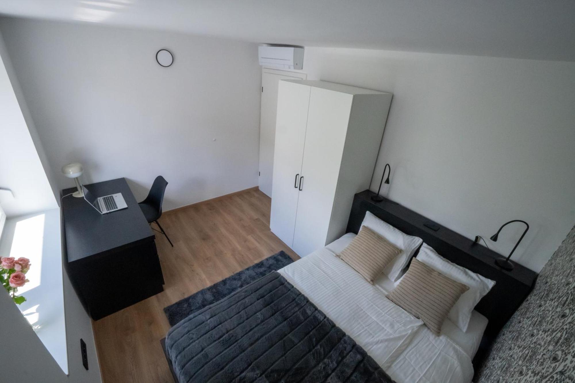 Residence Black&White ลูบลิยานา ภายนอก รูปภาพ